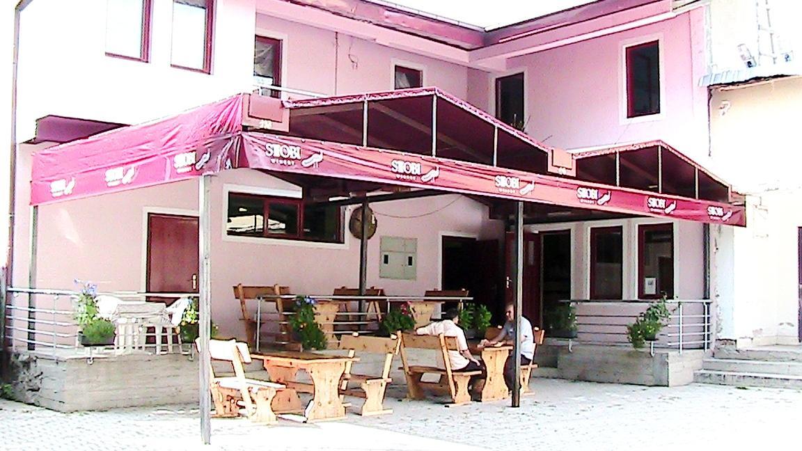 Kafana Kaj Zoki Bed and Breakfast Probistip Exterior foto